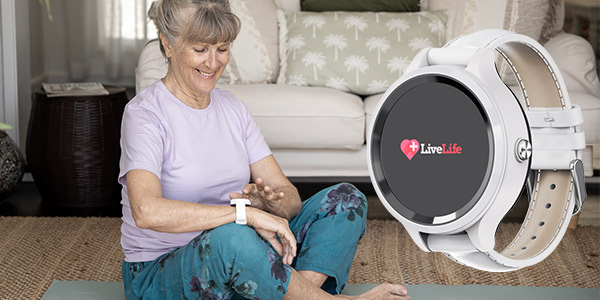live-life-personal-mobile-medical-alarm-with-fall-detection